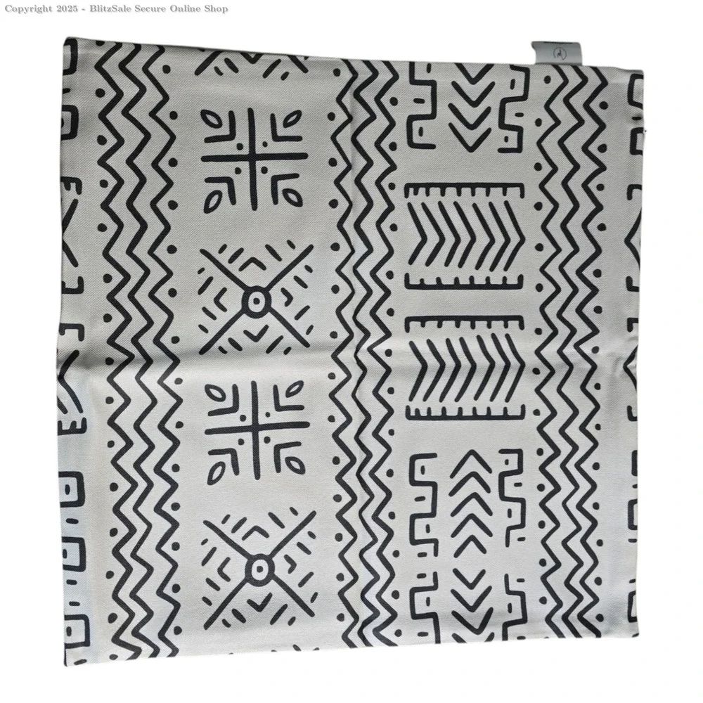 Set of 4 Pillow Covers 18